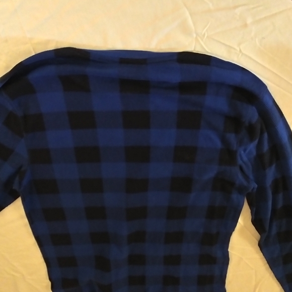 Old Navy Waffle Henley Tee Shirt - Picture 3 of 4
